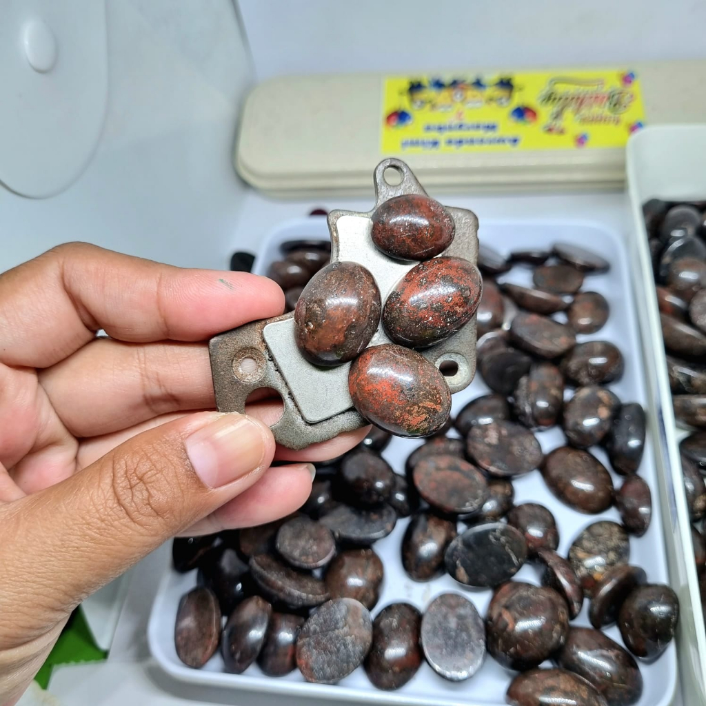 Batu akik badar besi merah nempel magnet asli natural murah