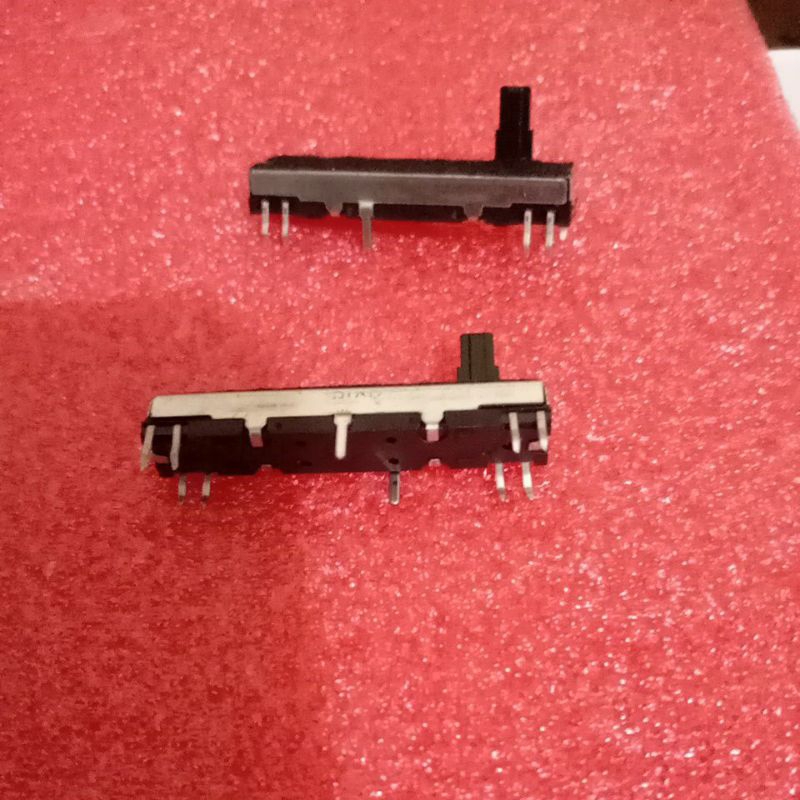 Potensio Volume em2000