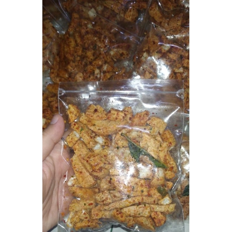 

Basreng pedas daun jeruk