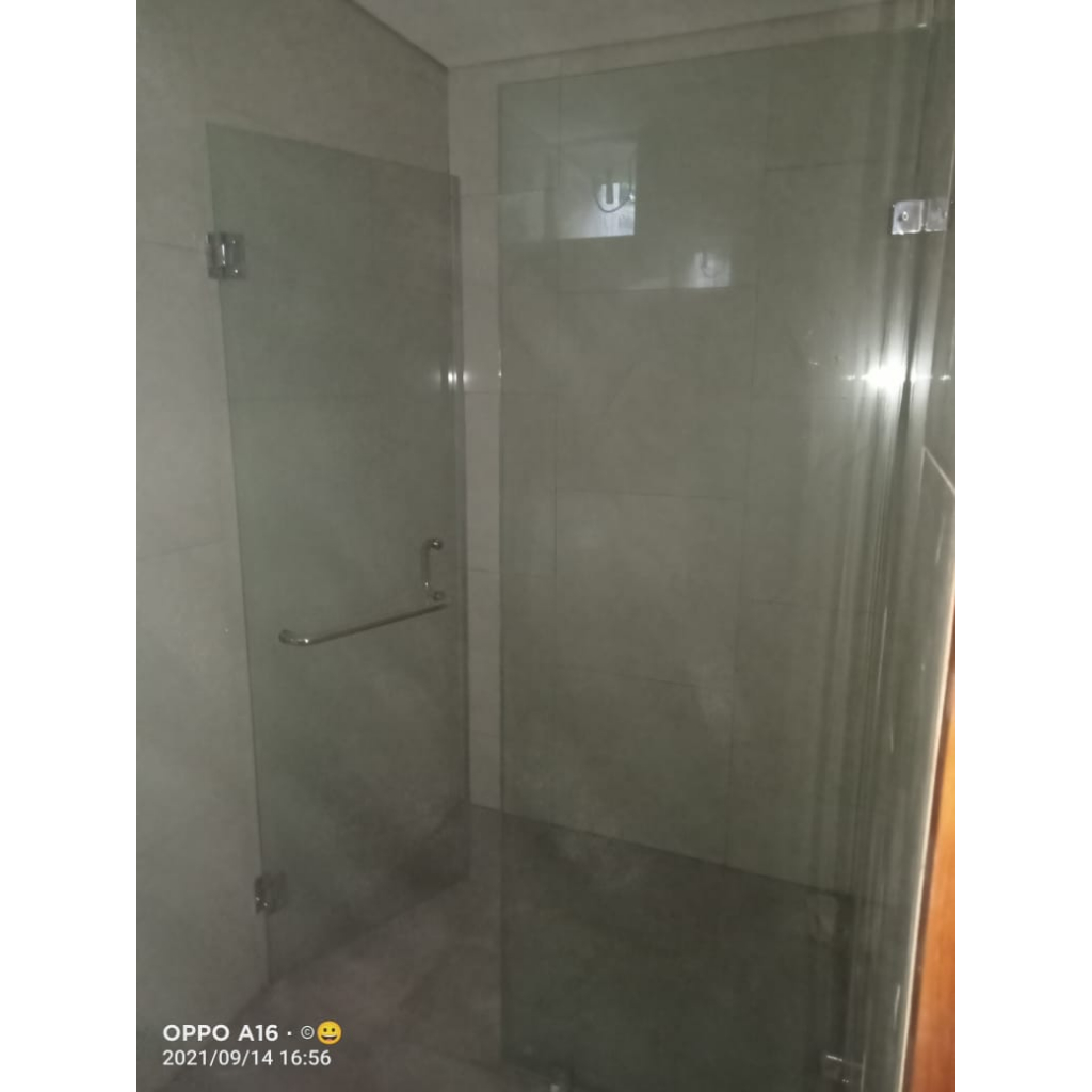 pintu kaca kamar mandi shower