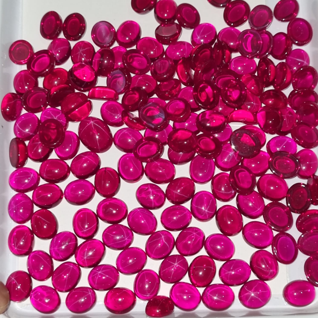 Batu merah siam bangkok star dim 10 mm / batu akik merah siem star sintettic /tidak asli