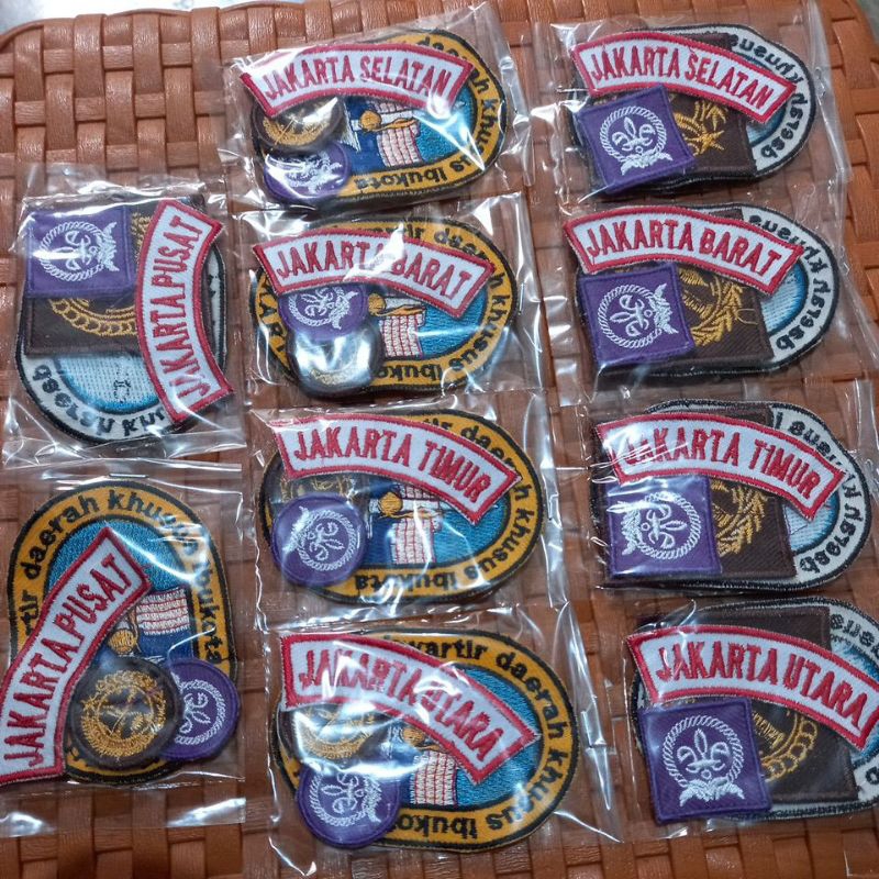 Atribut bagde Pramuka Jakarta