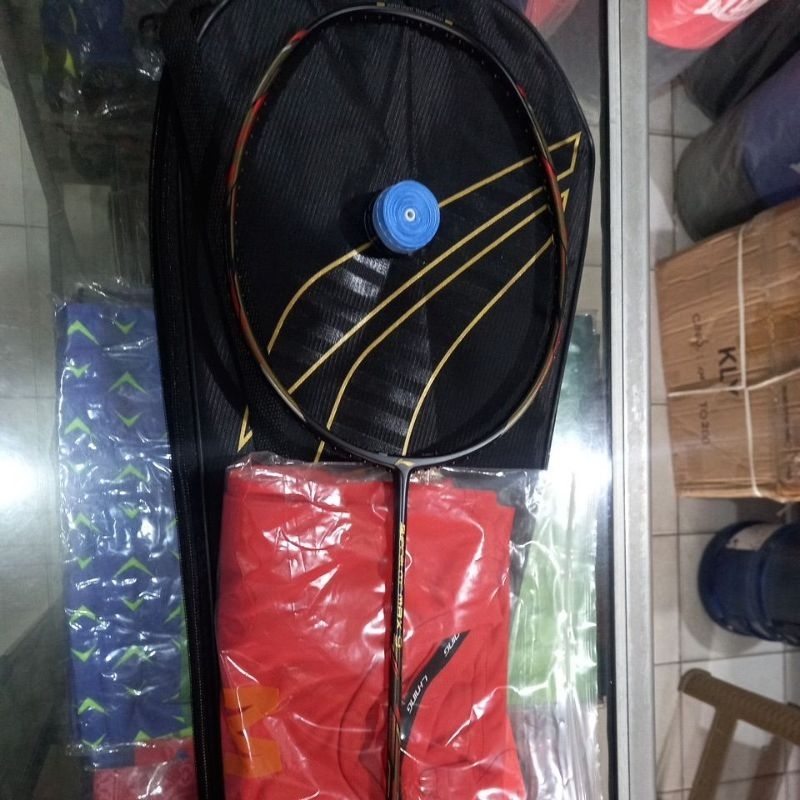 raket lining superlite max 9