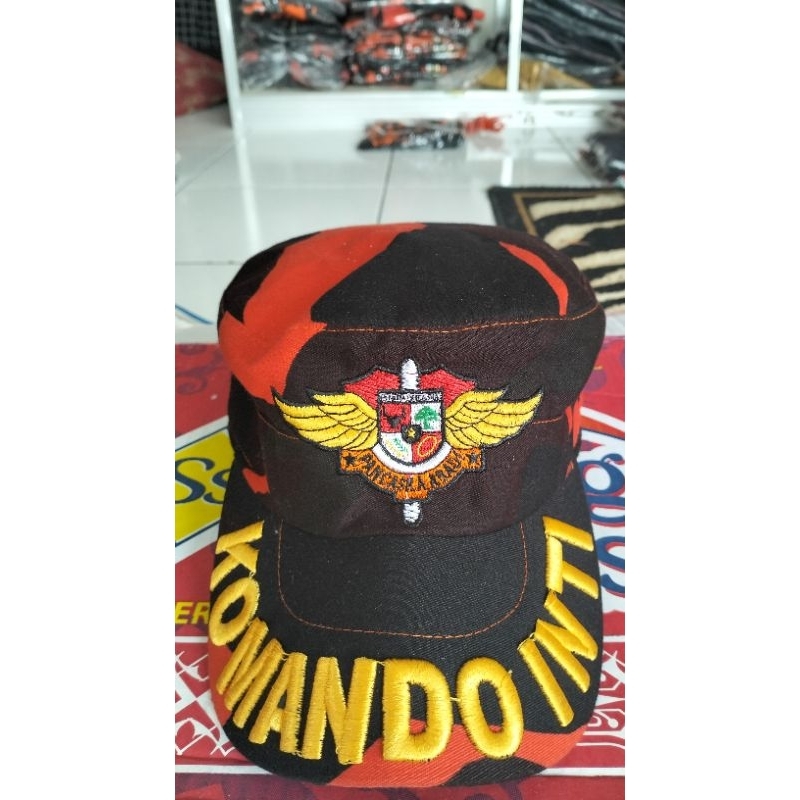 TOPI KOMANDO INTI