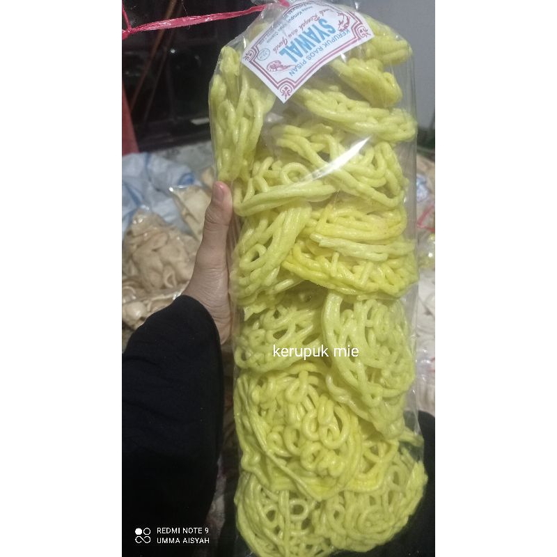 

kerupuk mie