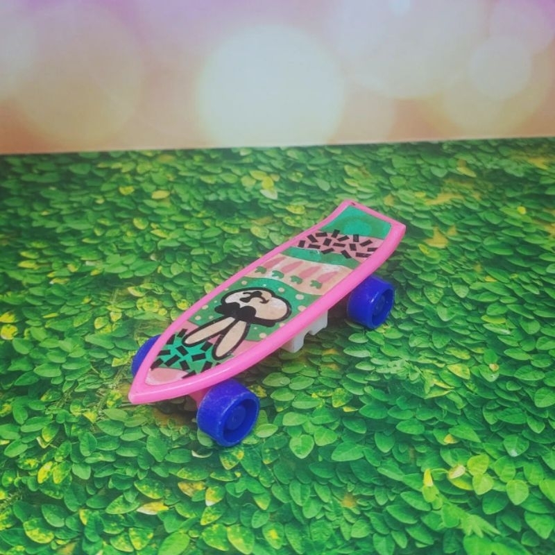 

Preloved skateboard rautan anak
