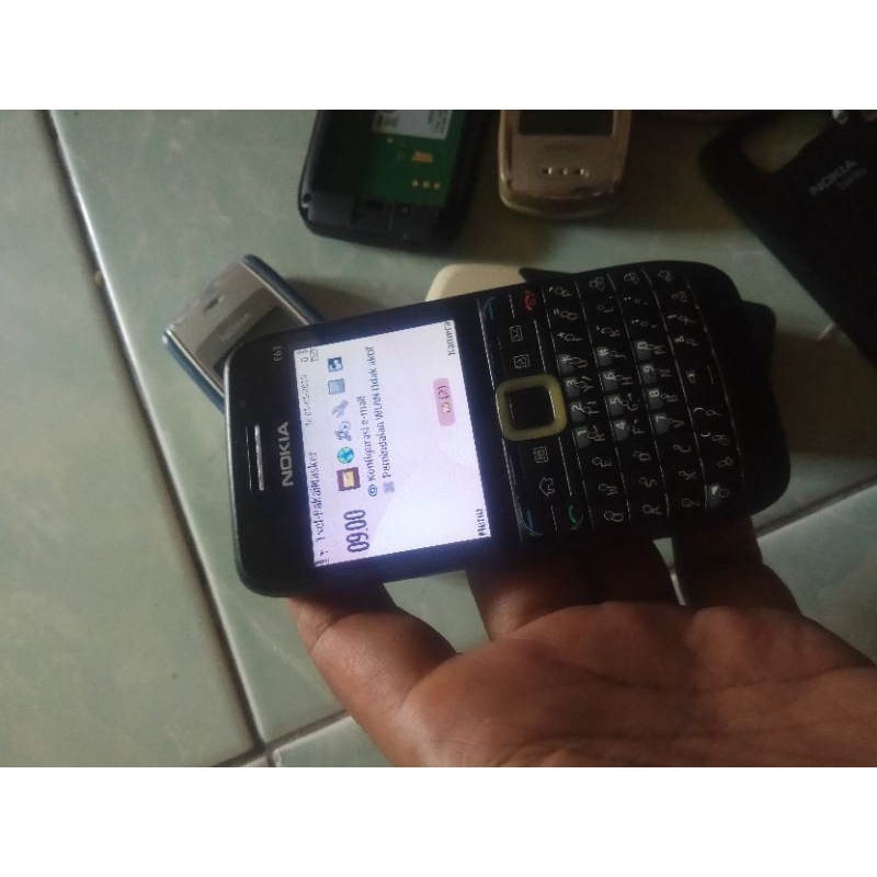 Nokia e63