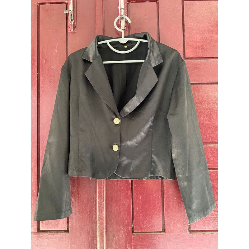 jaket crop glossy (preloved)