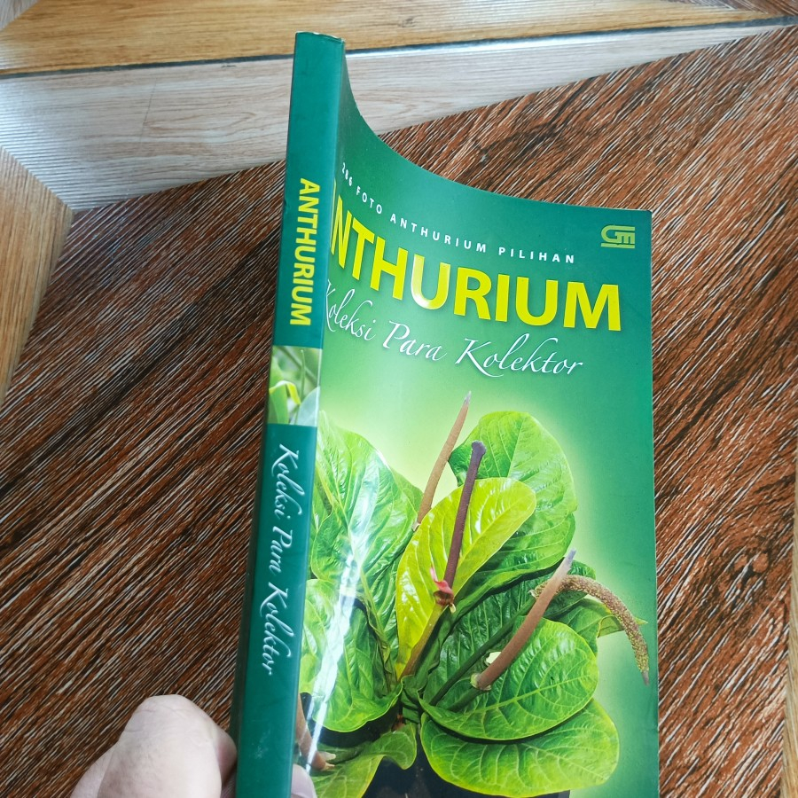 Buku Anthurium Koleksi Para Kolektor