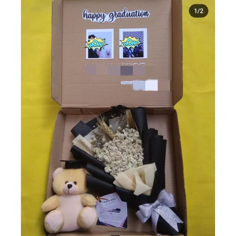 Hampers Boneka bunga wisuda