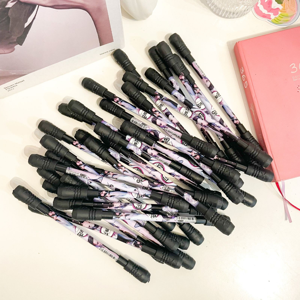 

PULPEN PUTAR MAGNET ISI 50 PCS PAKET USAHA AESTHETIC COD LUCU IMUT KADO UNIK TERJANGKAU SOUVERNIR