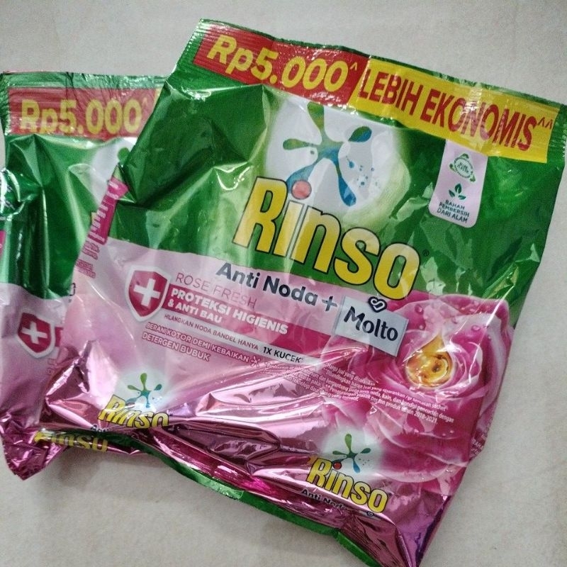 Rinso Deterjen Molto Anti Noda 5000 - Deterjen