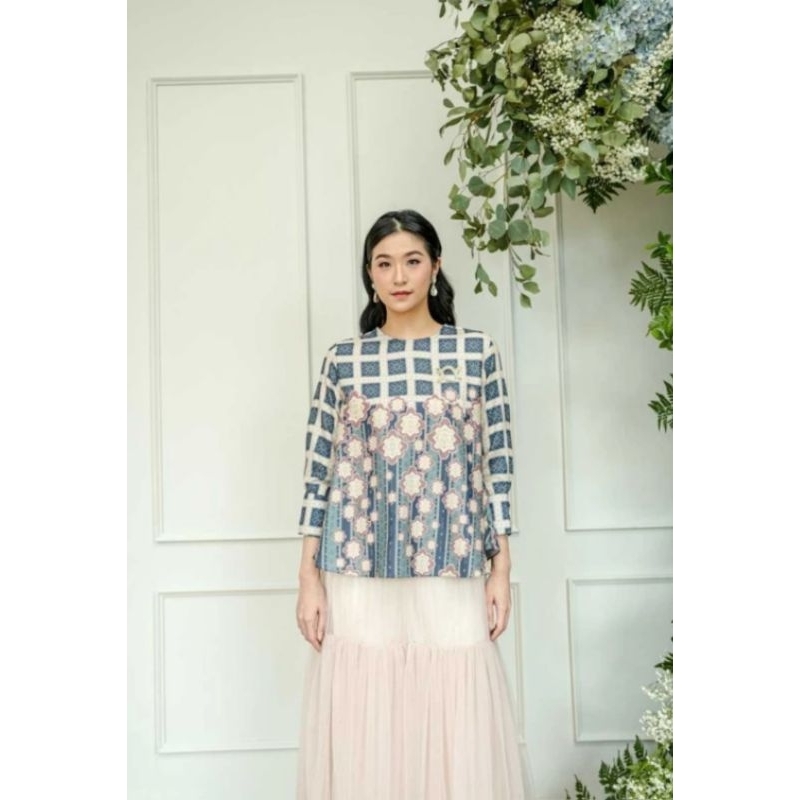 Preloved Wearing Klamby Ied Series 2023