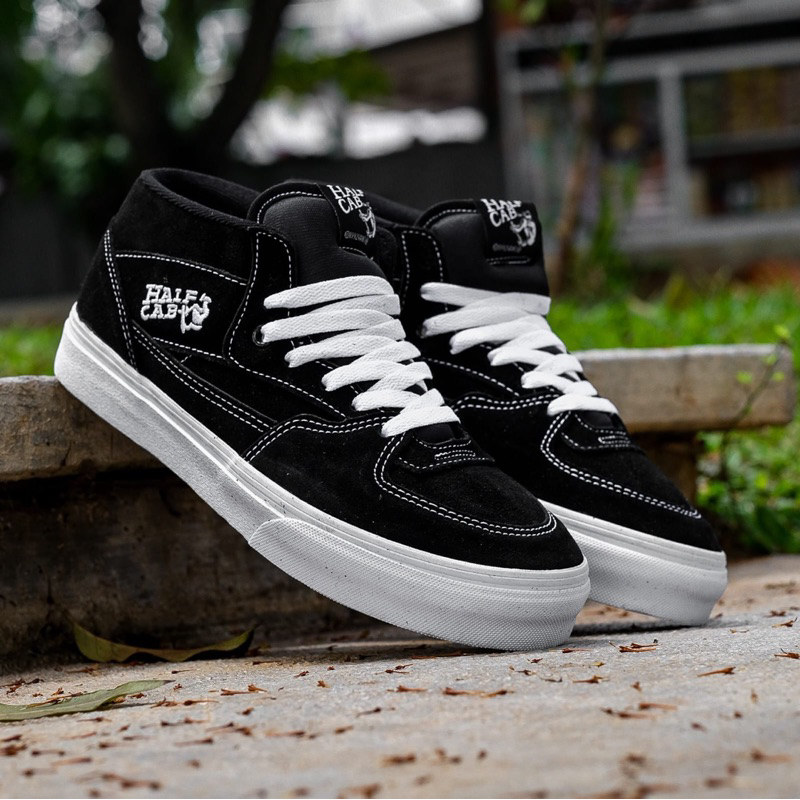 Vans Half CAB Classic Black White