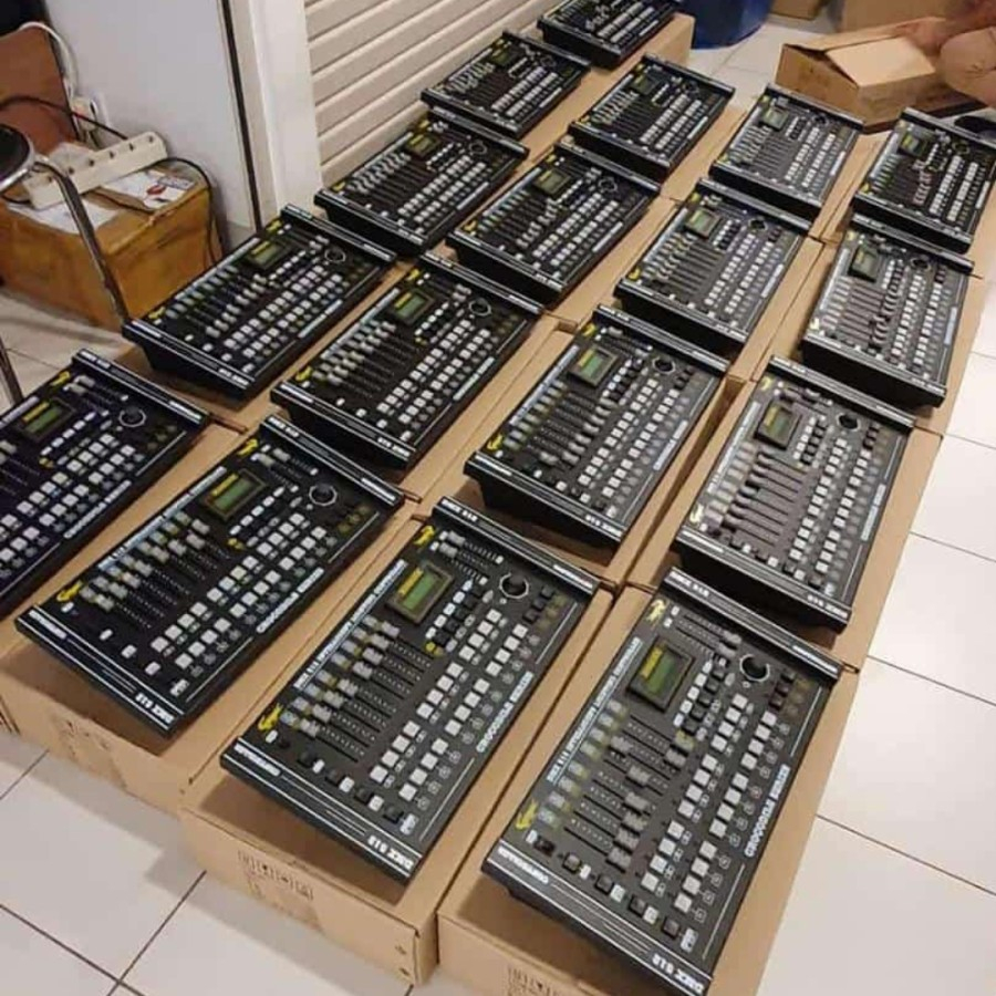 mixer crocodile 512 dmx mixer lighting controler