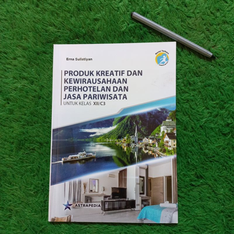 ORIGINAL BUKU PRODUK KREATIF DAN KEWIRAUSAHAAN PERHOTELAN DAN JASA PARIWISATA KELAS 12 C3 SMK