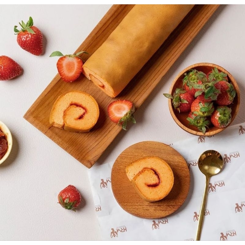 

ROLL CAKE by Harum Cake