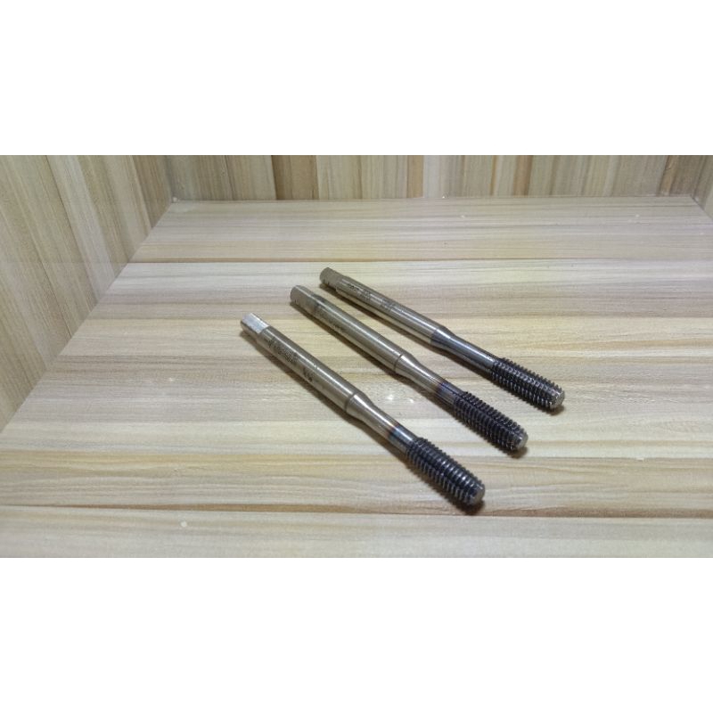 Hand tap M 6 x 1 Roll tap M 6 x 1 bekas mulus