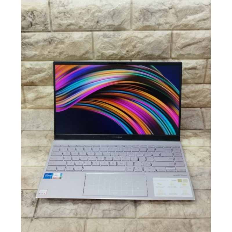 Laptop Asus Zenbook UX425EA Intel core i5-1135G7 RAM 8 GB SSD 512 GB