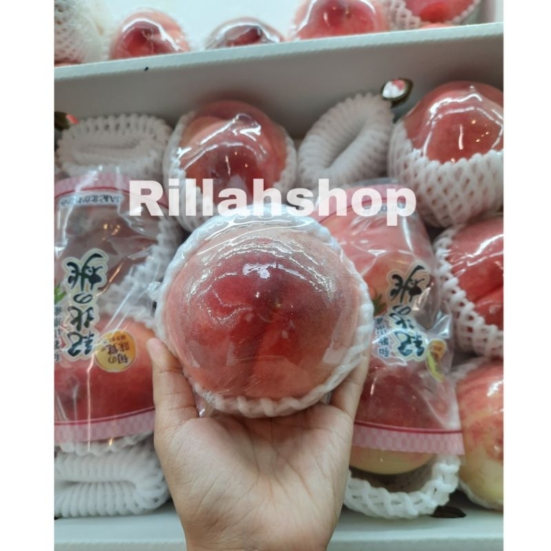 

buah peach jepang manis wangi asli import jepang pics