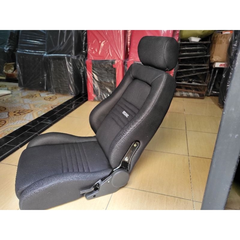 yg jual jok buat mobil truk model recaro lx