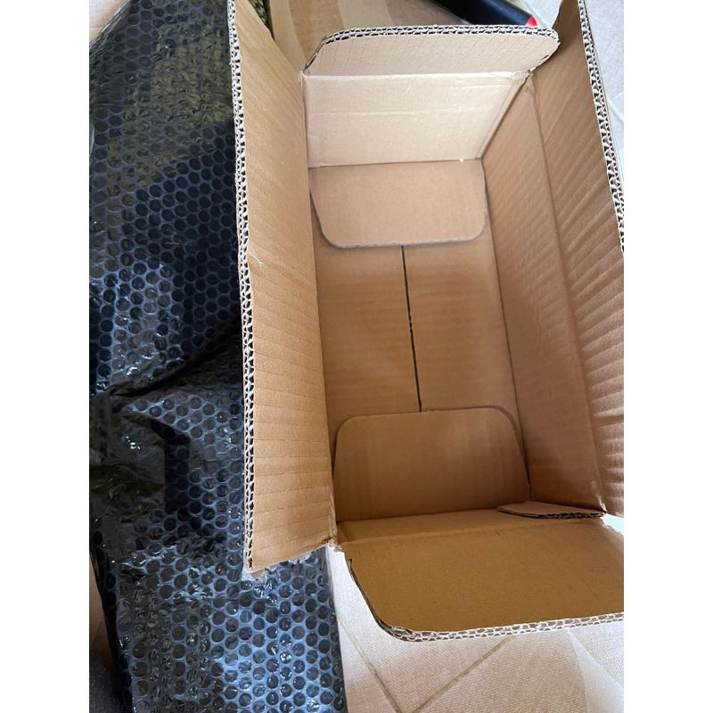 

extra bubble wrap n kardus