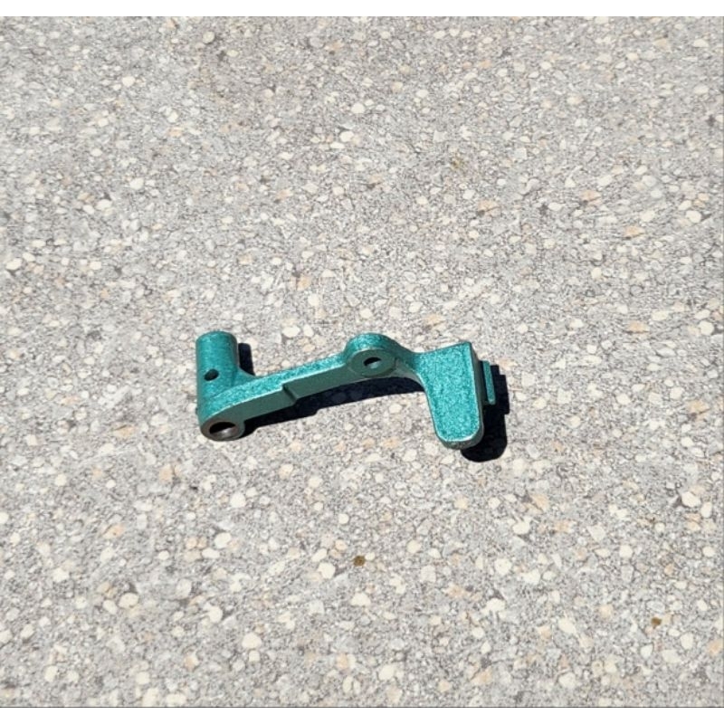 (TANPA BAUT) Pangkon Sepatu Mesin Jahit Obras