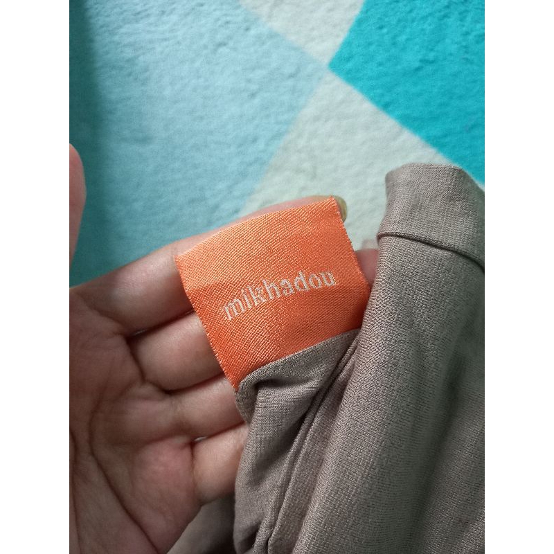 (Preloved) Mikhadou-Stretchywrap warna khaki