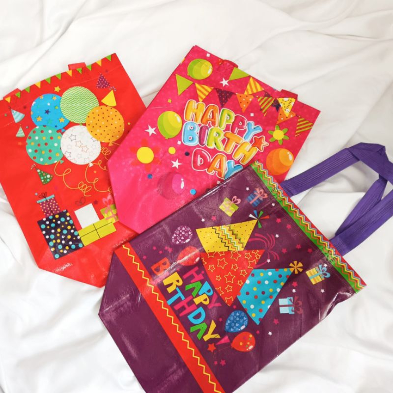 

GOODIE BAG Tas Ulang Tahun Anak Karakter 1 Lusin (12pcs)