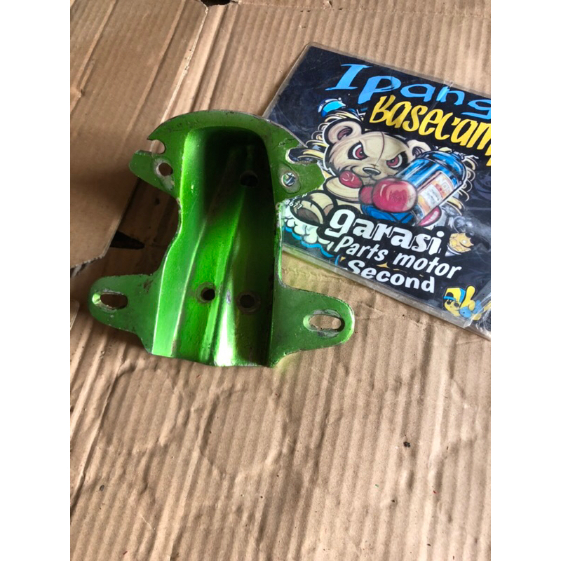 pangkon lampu stop yamaha v75 v80