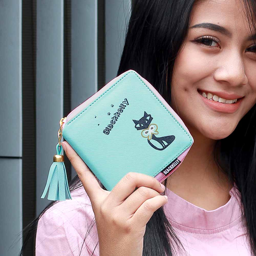 Dompet Wanita dan Remaja Masa Kini