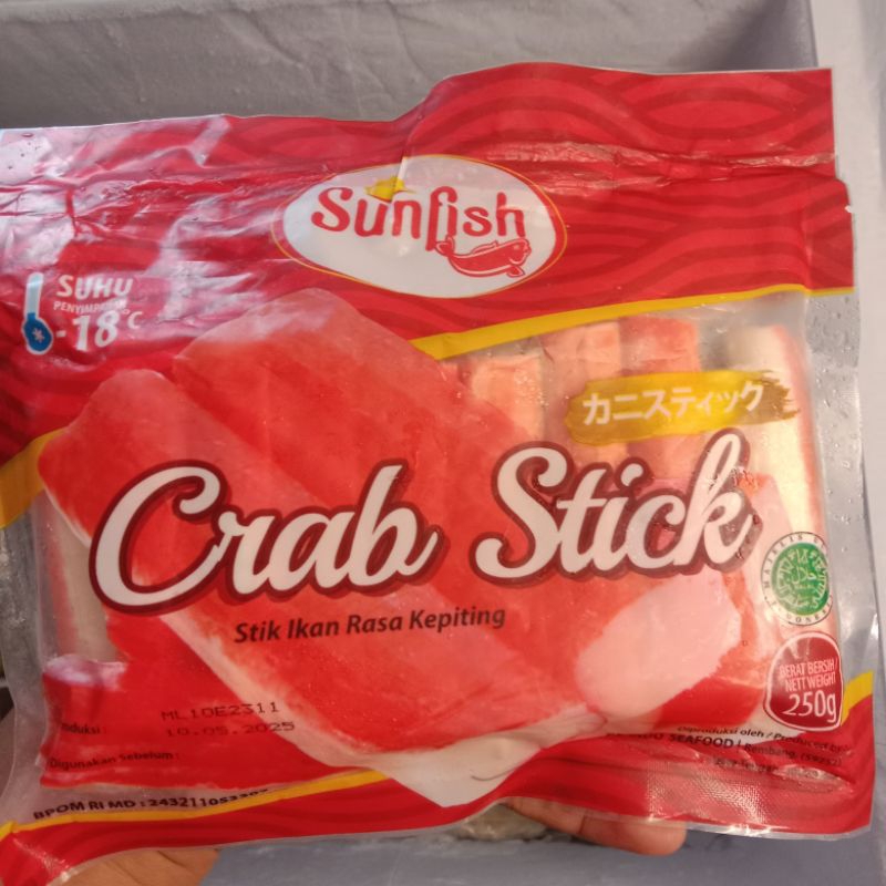 

sunfish crabs stick