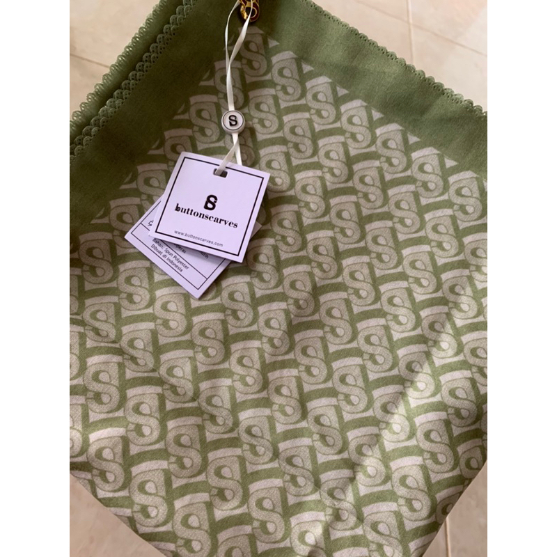 BIMU Buttonscarves Warehouse Sale