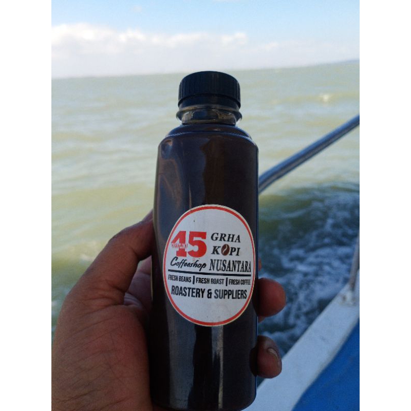 

Black Coffee / kopi hitam Robusta