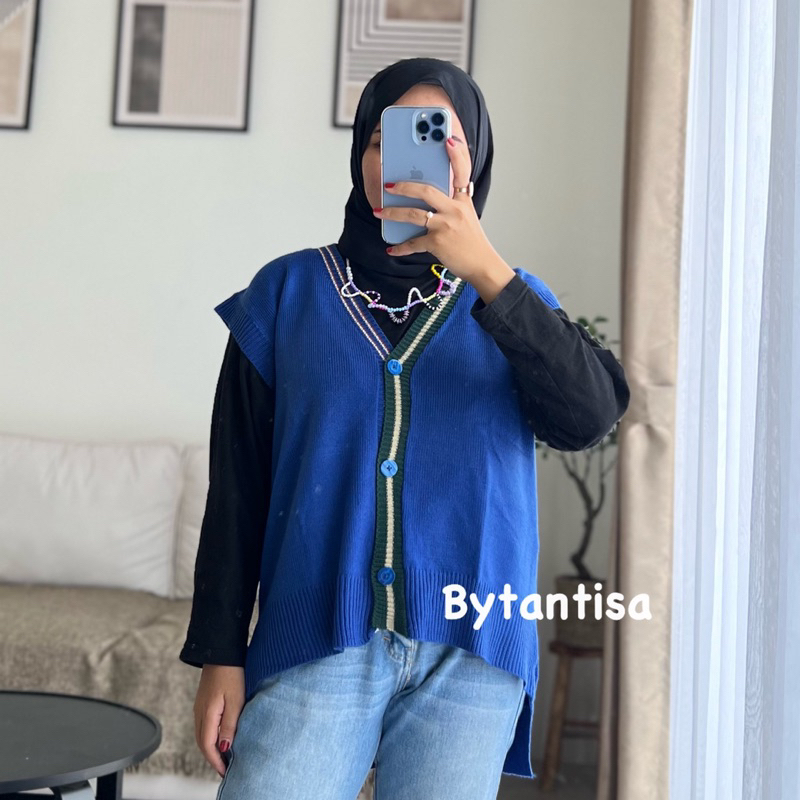 Bytantisa - Vest Rompi Rajut Kancing Chelsi