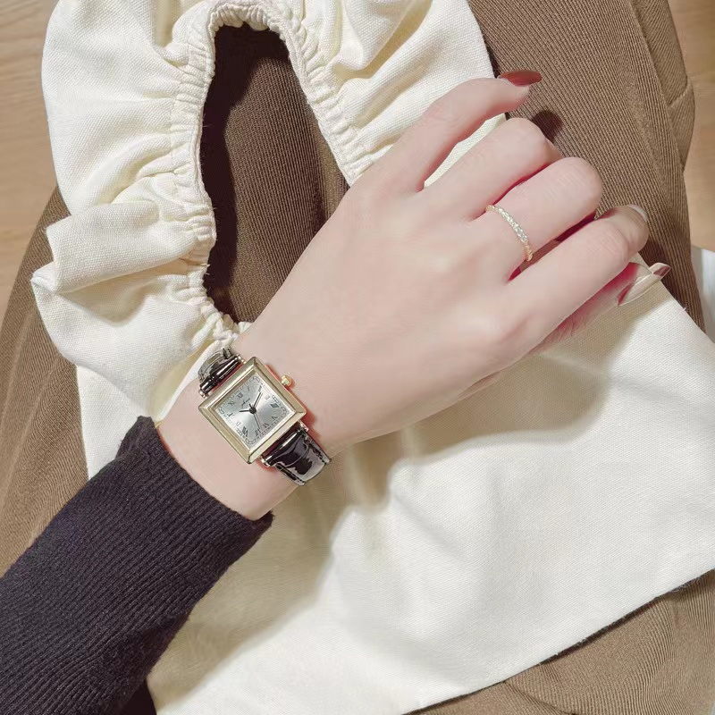Acc104 Jam Tangan Wanita Jhui kotak Jam Tangan Wanita Quartz dengan Strap kulit Sintetis