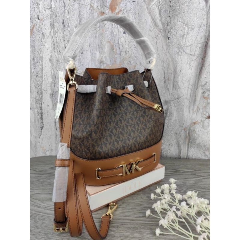 MK Reed Bucket Sig Brown