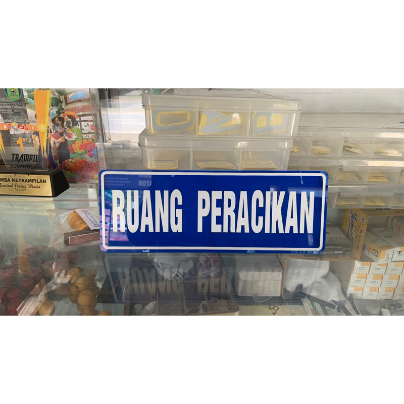 

PAPAN_ACRILIK