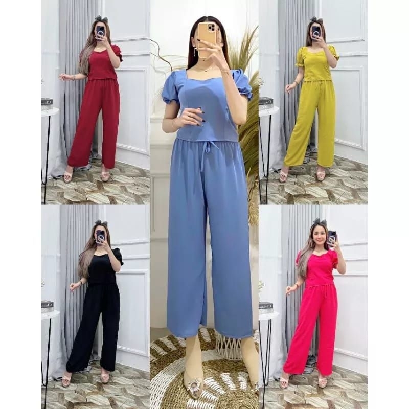 One Set Wanita Kekinian / Setelan Cringkle Wanita / Setelan Clara Set Crop Top Wanita Kekinian - Baj