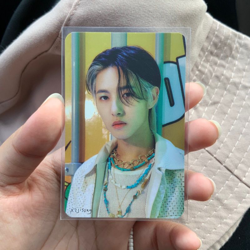 [BOOKED] renjun magnet stand hot sauce