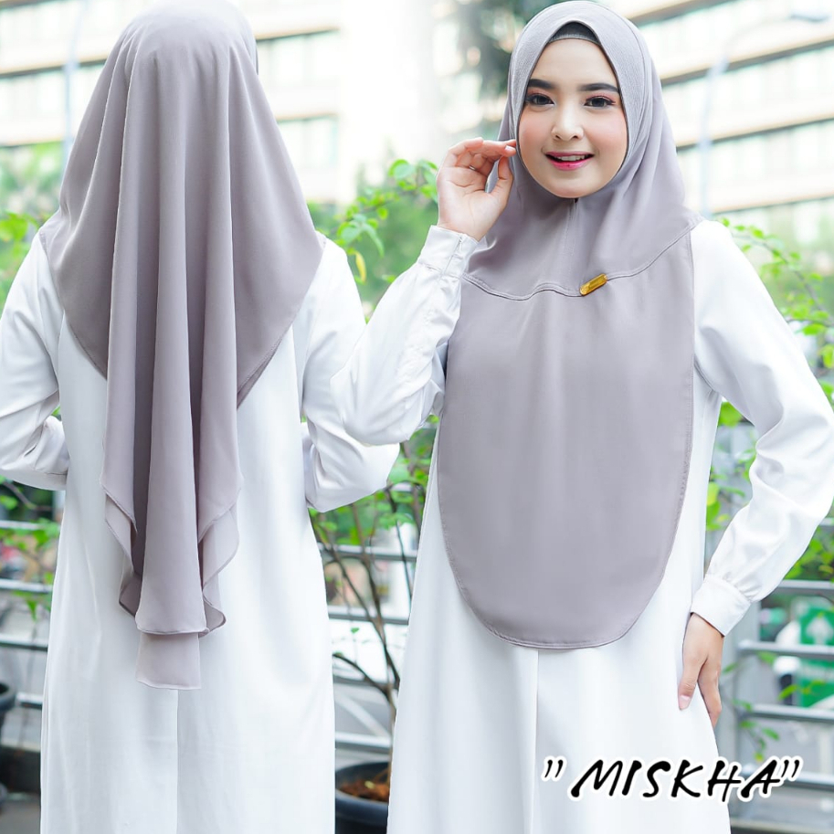 Hijab Terbaru Kerudung Miskha Karanggo Ceruty Premium cantik layer instan kerudung Melyaz Gallery