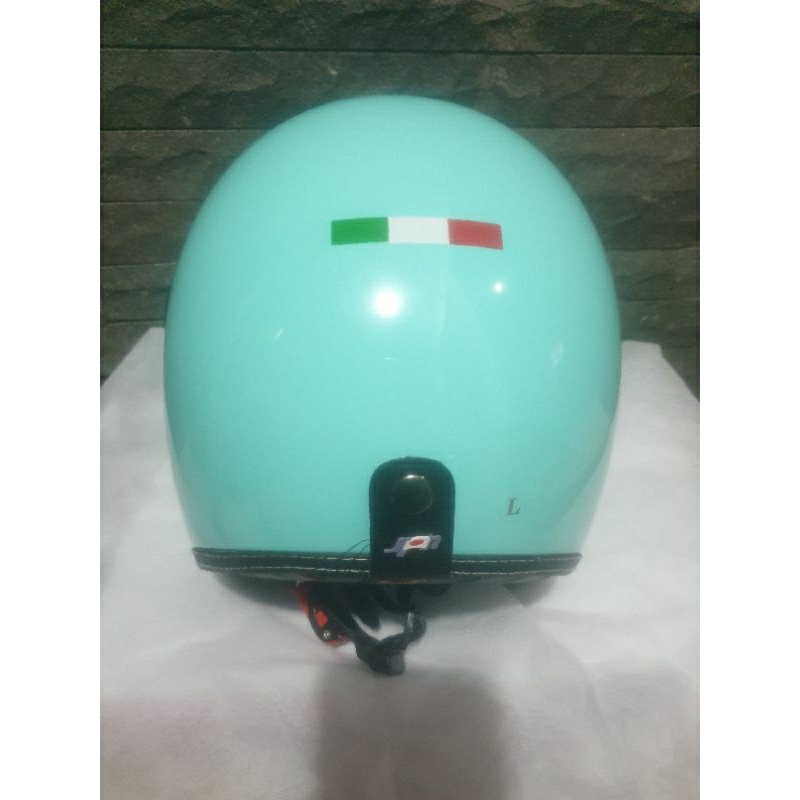 Helm pilot JPN warna easy green/sky blue