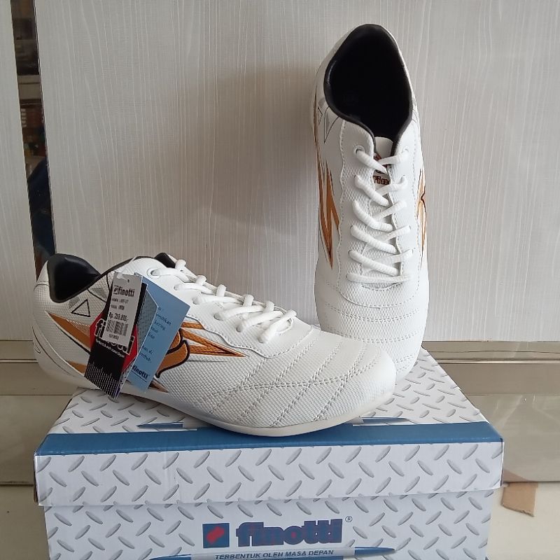 Finotti AFF 17 Sepatu Futsal Pria