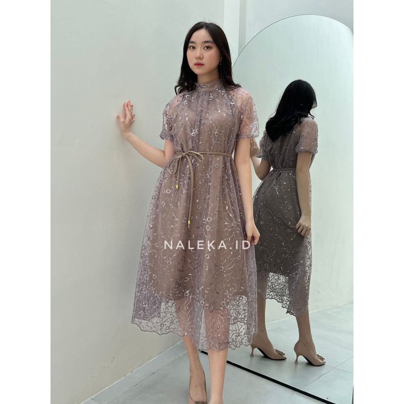 dress brokat modern Kebaya Brokat Sackdress Brokat Modern Kebaya And Lace Ideas In 2026 Kebaya, Dress  Brokat, Kebaya Dress