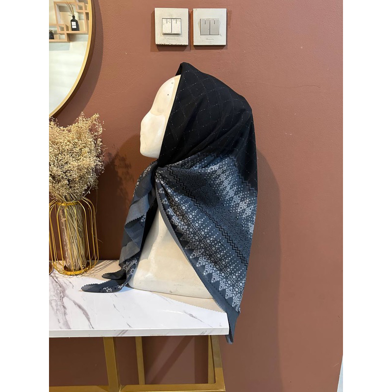 KAYLA SCRFT PART 2 / Voal motif premium / voal motif