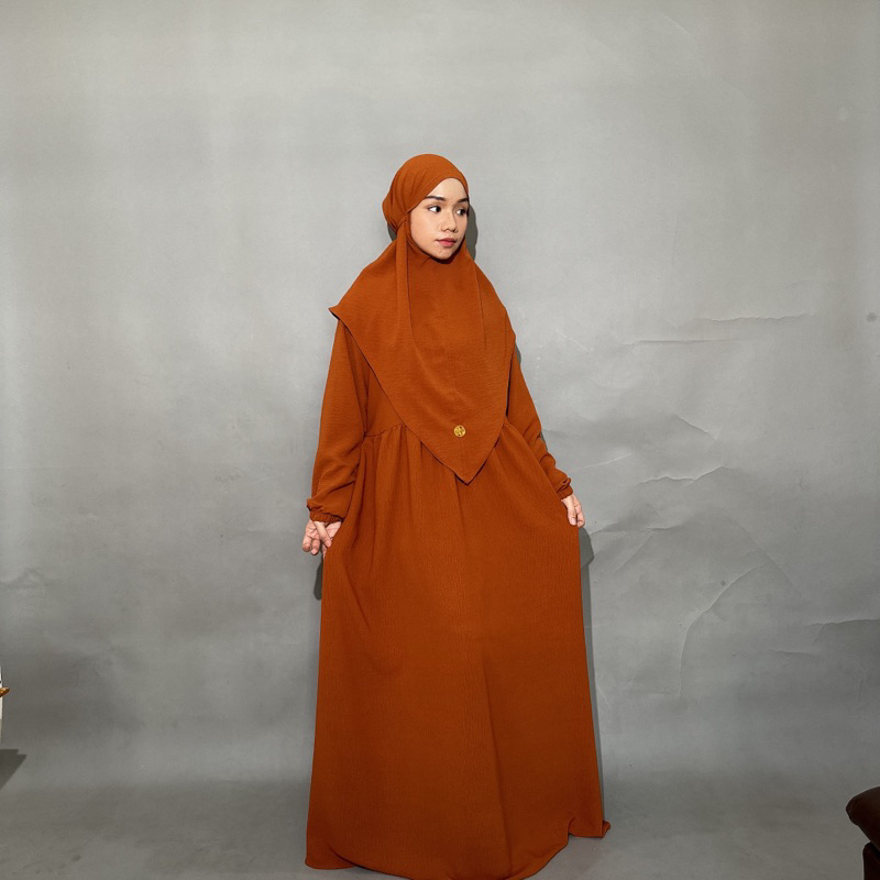 ~Jeenab~ Gamis Set Dengan Bergo Bahan Crinkle Dress Muslim Set Jilbab Syari All size
