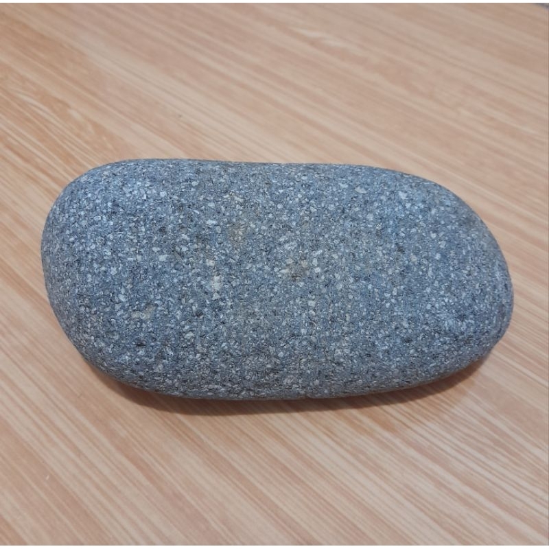 Batu Ulekan Panjang Batu Kali Asli Berpori Tidak Luntur