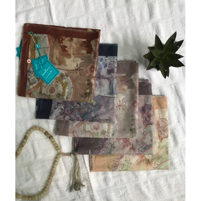 Buttonscarves as is warehouse sale