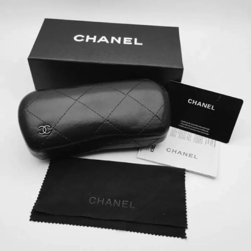 Box Kacamata CH Premium