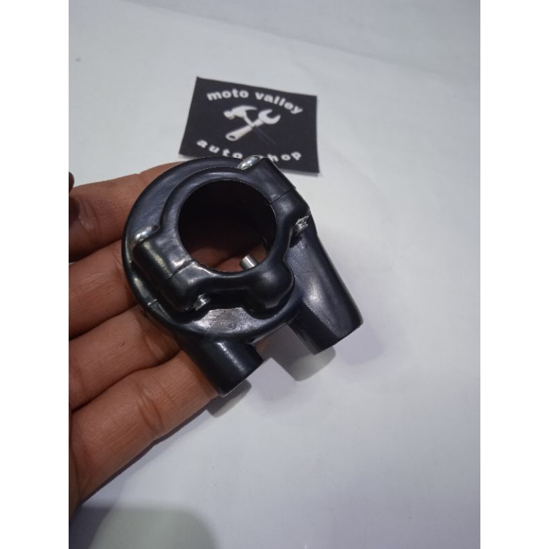 Holder gas untuk jenis motor Beat FI Beat ESP